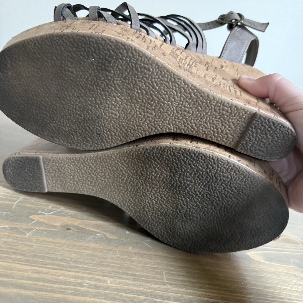 Maurice's Womens 9M Brown Strappy Cork Wedge Open‎ Toe Sandals Heel - Picture 10 of 10